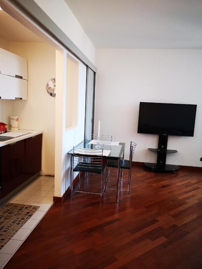 Suite Lambruschini Central With Top City View - Free Covered Parking Genoa Exterior photo
