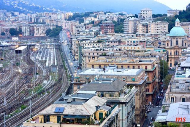 Suite Lambruschini Central With Top City View - Free Covered Parking Genoa Exterior photo