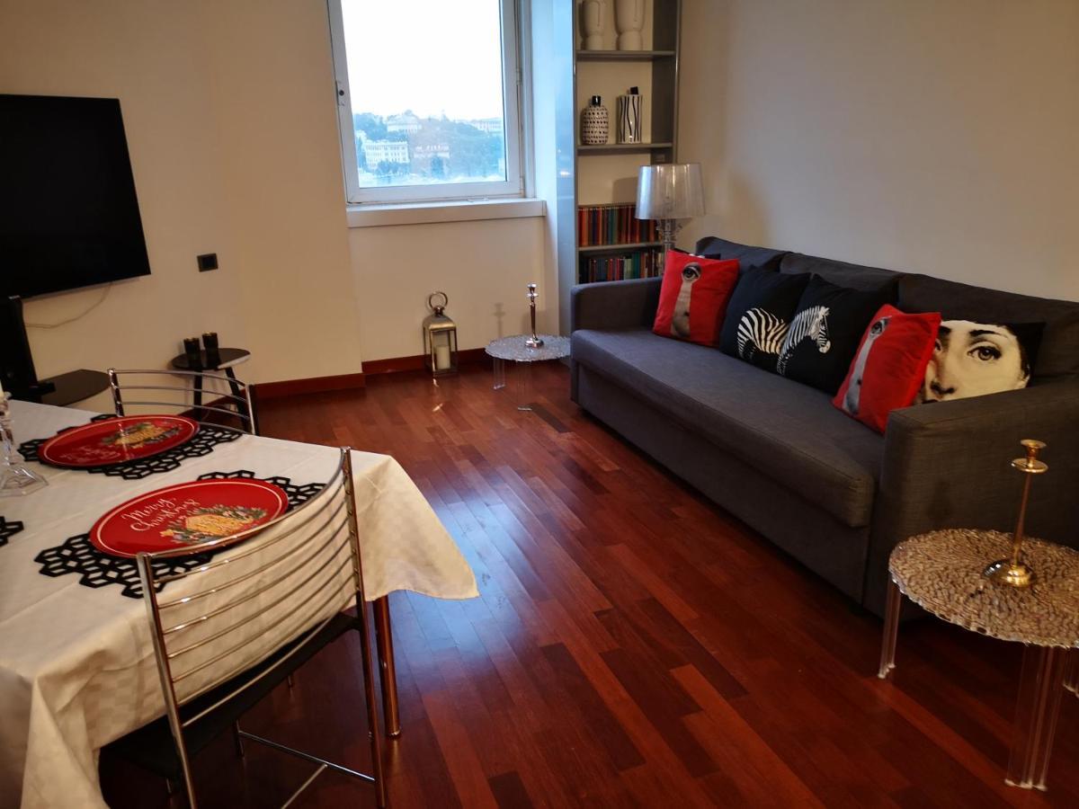 Suite Lambruschini Central With Top City View - Free Covered Parking Genoa Exterior photo